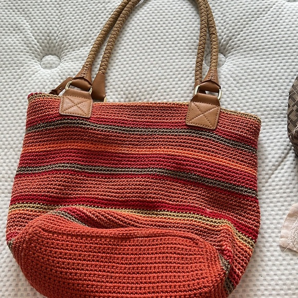 Free if purchase more than 40 dollars 
Sak knitted Totes - Picture 3 of 5